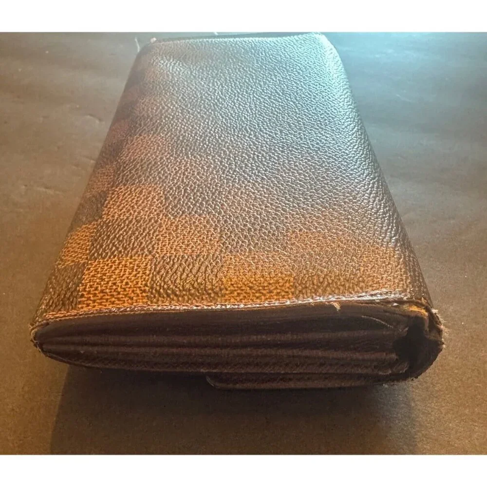 Louis Vuitton Damier Ebene Sarah Long Wallet 100% authentic